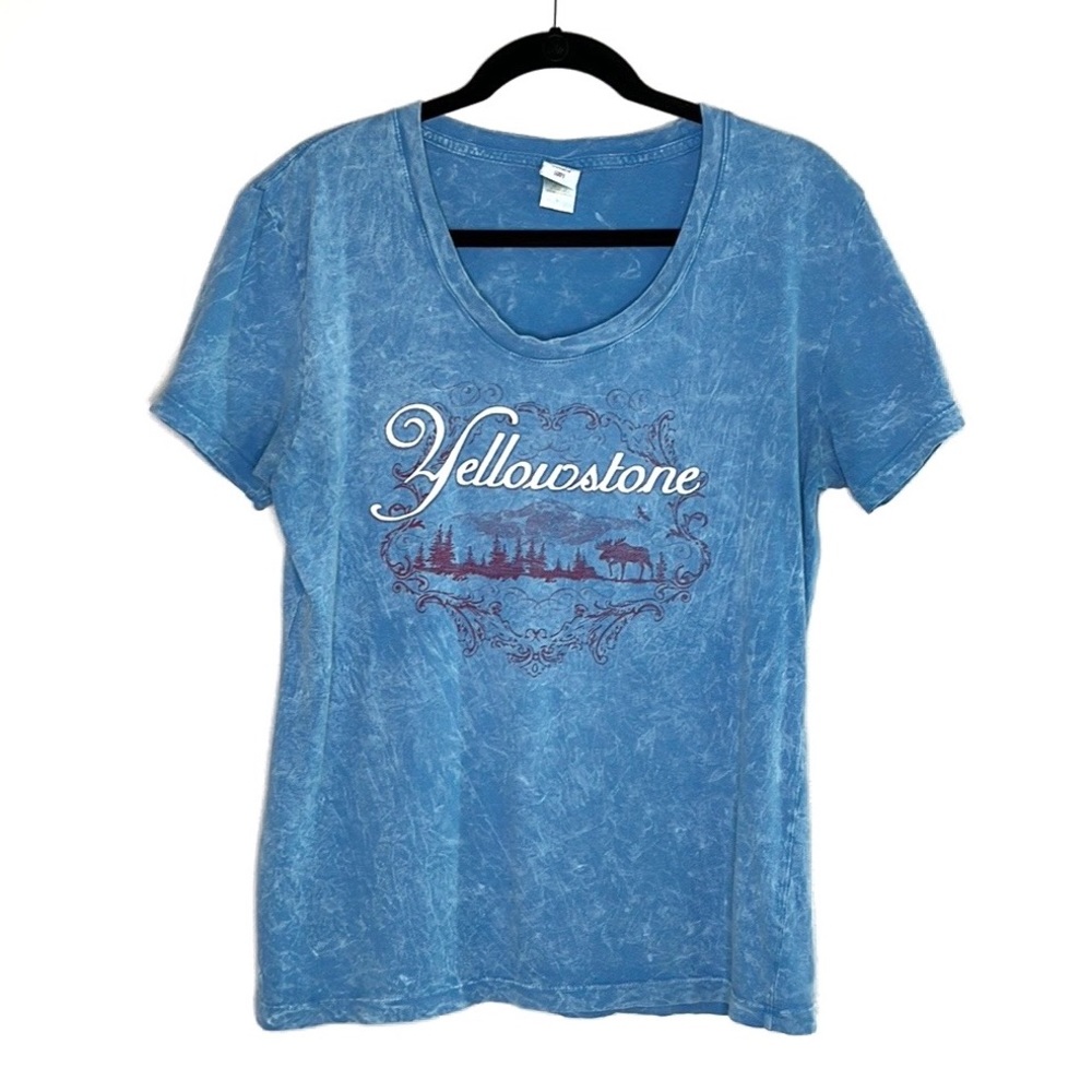 Yellowstone blue marbled scoop neck graphic print tee size Large